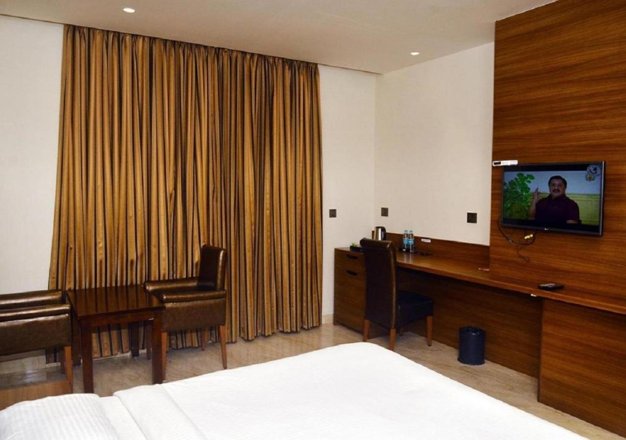 Hotel Golden Residency Ramanathapuram Zewnętrze zdjęcie