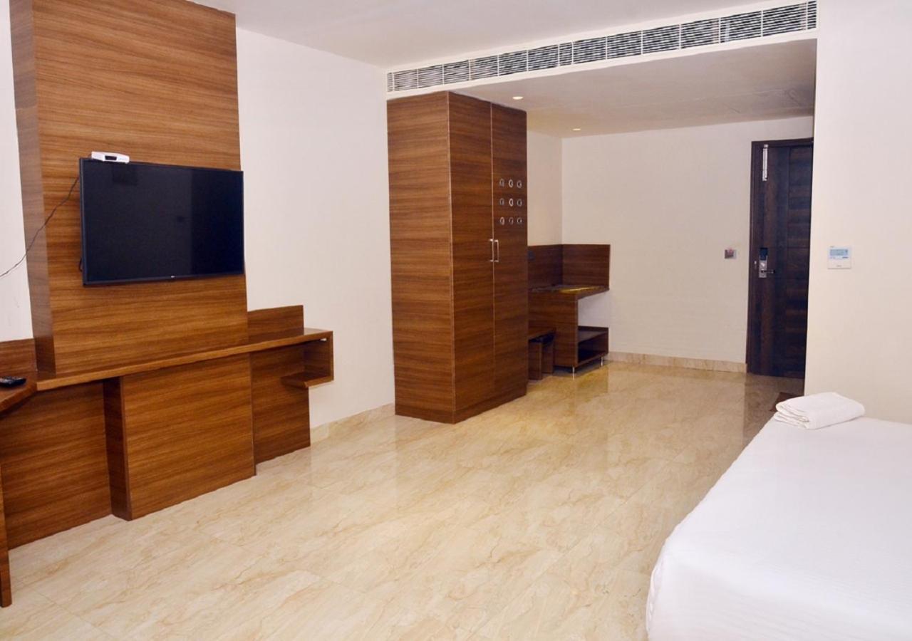 Hotel Golden Residency Ramanathapuram Zewnętrze zdjęcie